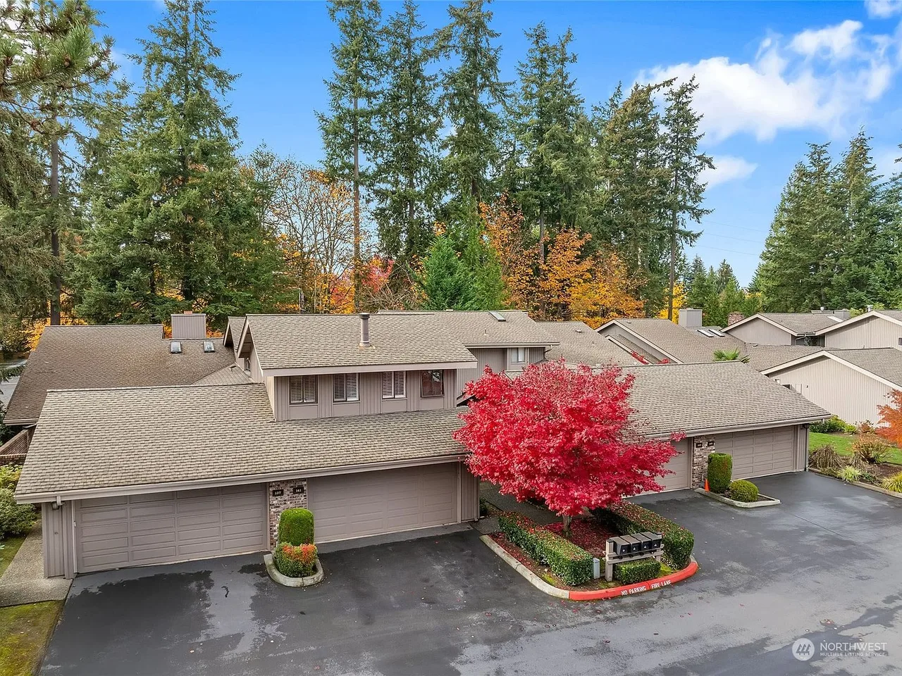 141 140th Place NE #127, Bellevue, WA 98007