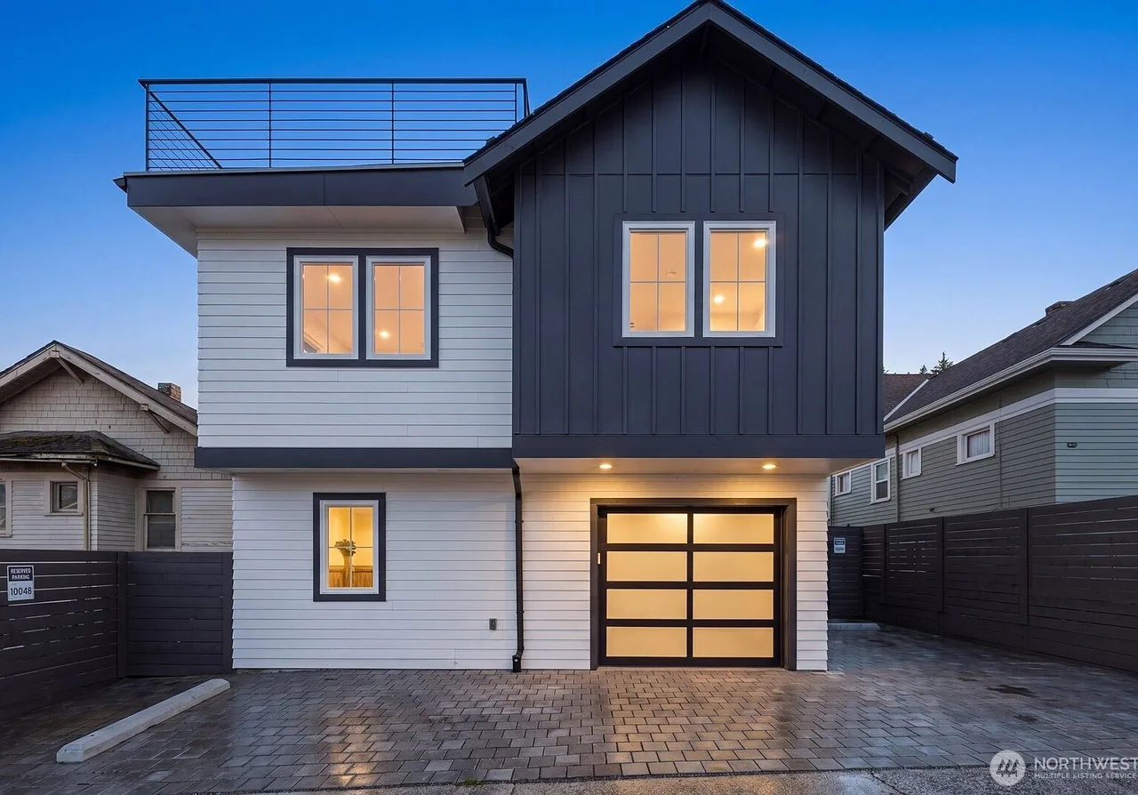1004 N 48th Street #C, Seattle, WA 98103