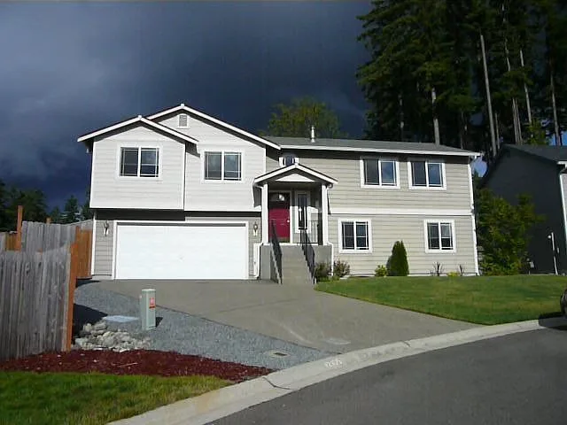 12105 129th Street Ct E, Puyallup, WA 98374