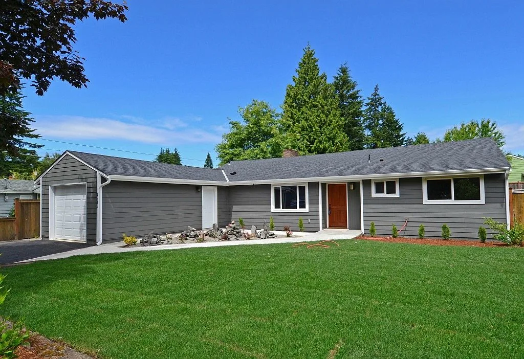 1916 N 192nd St, Shoreline, WA 98133
